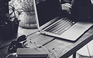 炒股怎么加杠杆:国内最靠谱的配资公司-宇树上市定档四季度 人形机器人赛道迎资本“冲刺期”