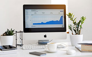 股票开户哪家费用低:上网配资炒股-谁是“车企一哥”？比亚迪“老对手”发力 合资车龙头吹响反攻号角